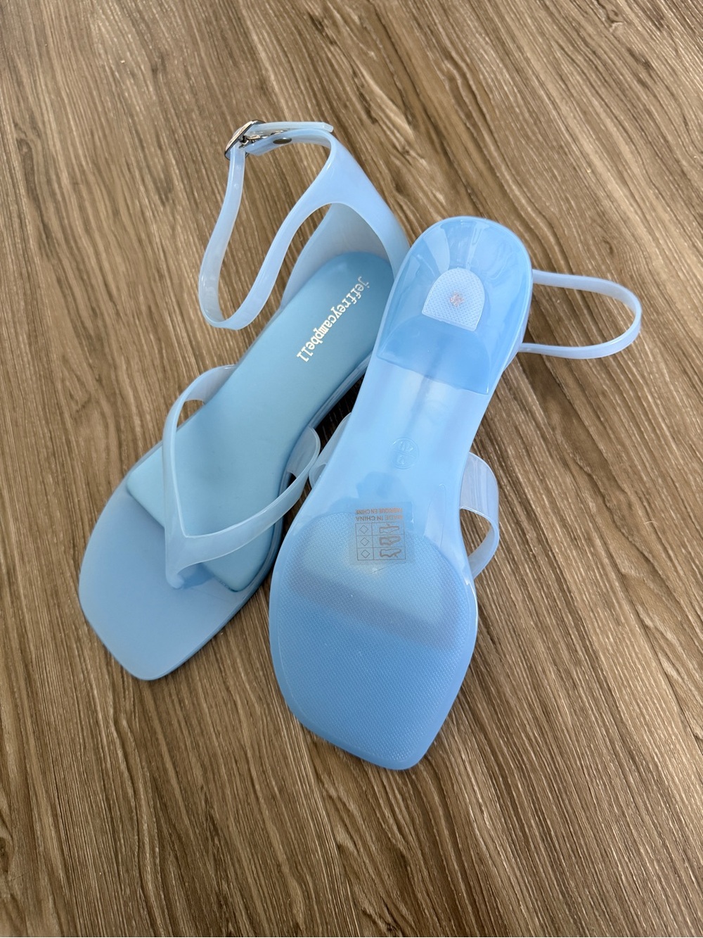 NEW Jeffrey Campbell GUMMY-THG Light Blue Size 9 Jelly Thong Kitten Heel Sandal - Picture 3 of 7